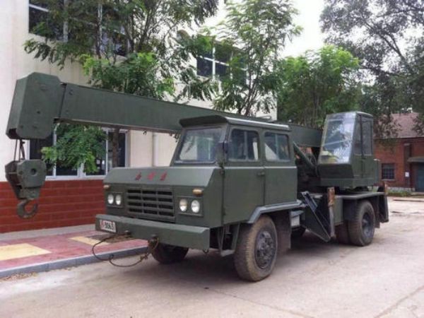 崇川区吊车出租电话_吊车使用是的禁止事项